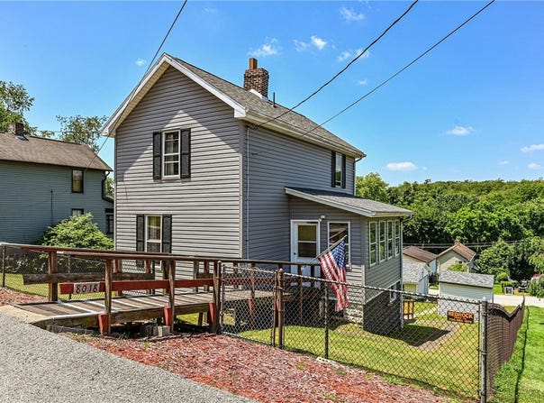 8018 Hayward Street, Hempfield Twp, PA 15691