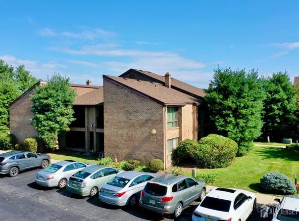 280 Willowbrook Drive, North Brunswick, NJ 08902
