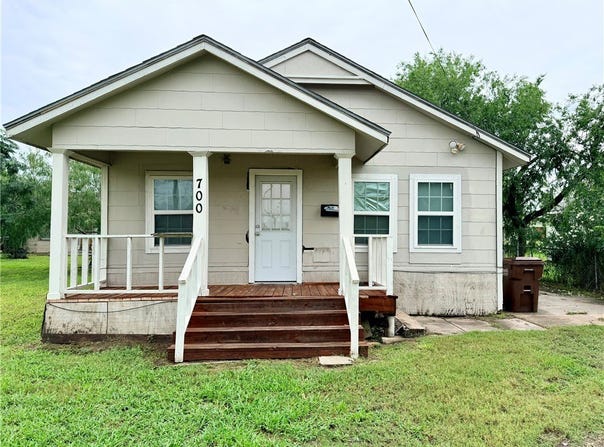 700 W Nettie, Kingsville, TX 78363