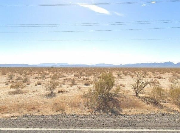 35152 CATTLE Lane, Bouse, AZ 85325