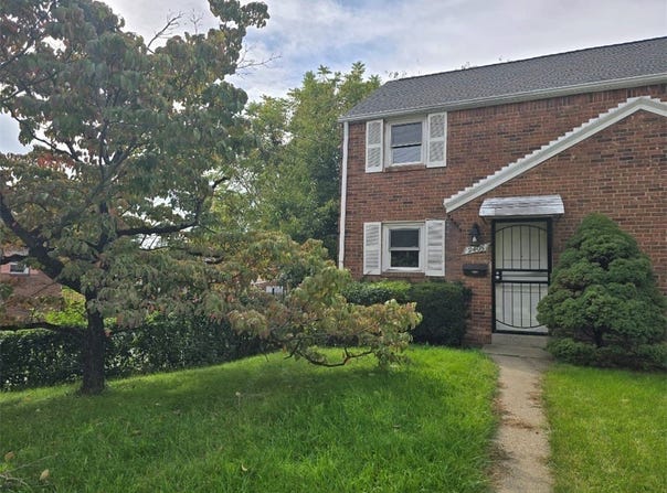 2405 Wenzell, Beechview, PA 15216