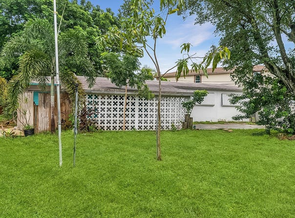 4700 NE 2ND Way, Deerfield Beach, FL 33064