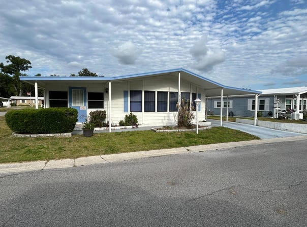 139 Laurelcrest Circle, Valrico, FL 33594