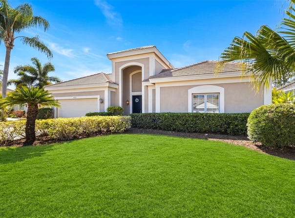 8732 54TH Avenue E, BRADENTON, FL 34211