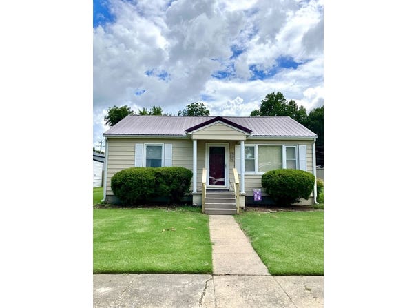 1404 Davis St, New Madrid, MO 63869