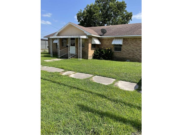 201 W 4Th St, Rector, AR 72461
