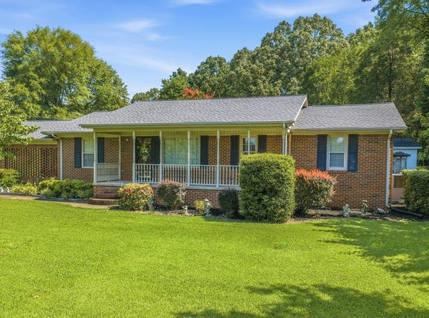 190 Thompson Cir, CAMDEN, TN 38320