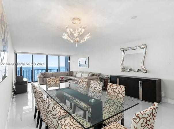 2101 S Ocean Dr, Hollywood, FL 33019