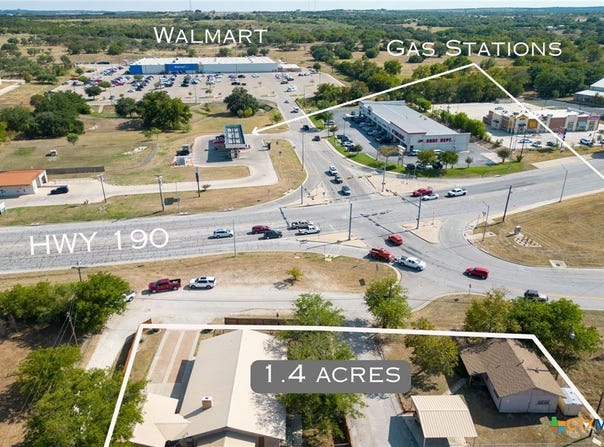 1707 E Fourth St, Lampasas, TX 76550