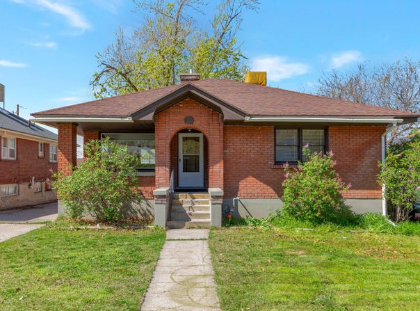 2979 JACKSON Ave, Ogden, UT 84403