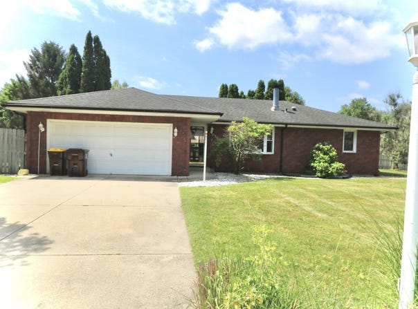 6300 Weathervane Lane, Machesney Park, IL 61115
