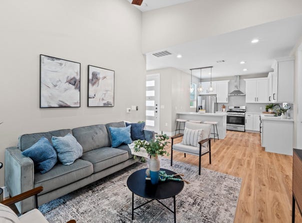 8006 Gault St, Austin, TX 78757