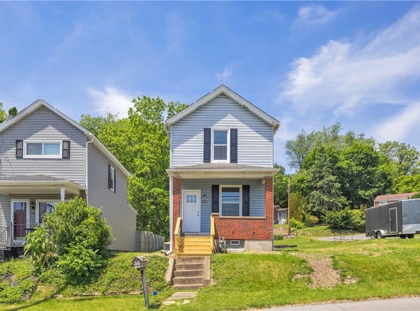 3521 W 3rd Ave, Beaver Falls, PA 15010