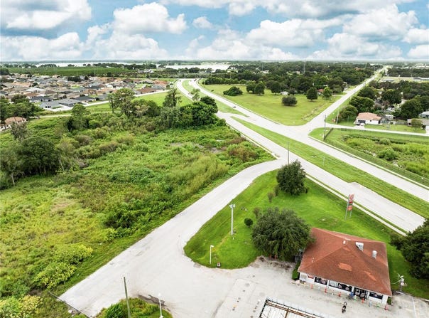 RECKER Highway, WINTER HAVEN, FL 33880