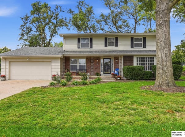 10930 Fowler Avenue, Omaha, NE 68164