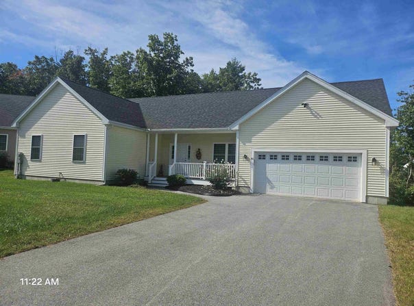 81 Bentley Way, Manchester, NH 03102