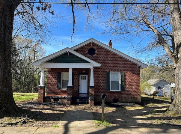 302 Sirrine, Ninety Six, SC 29666