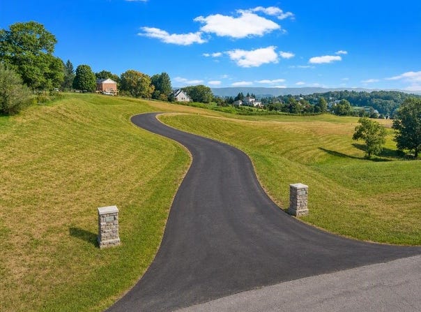 1040 Regal Drive, Blacksburg, VA 24060