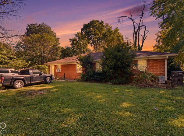 1273 Farley, Indianapolis, IN 46214