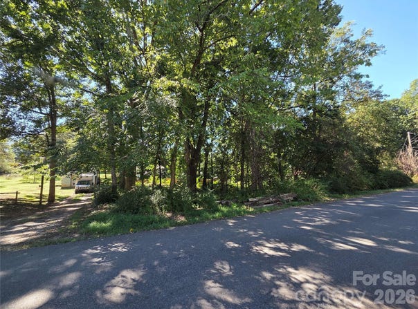 Butterfield Road, Statesville, NC 28625