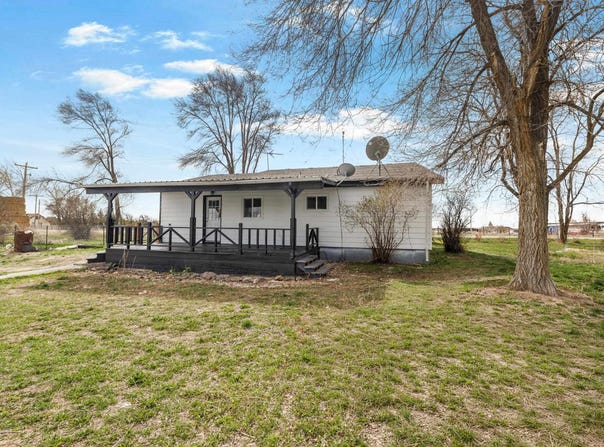 3335 E County Line Rd, Idaho Falls, ID 83442