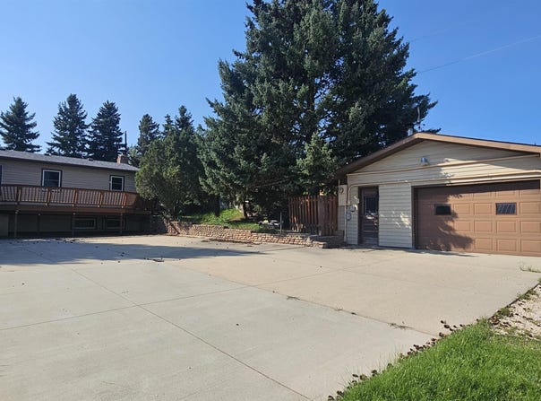1147 Sherman Street, Custer, SD 57730