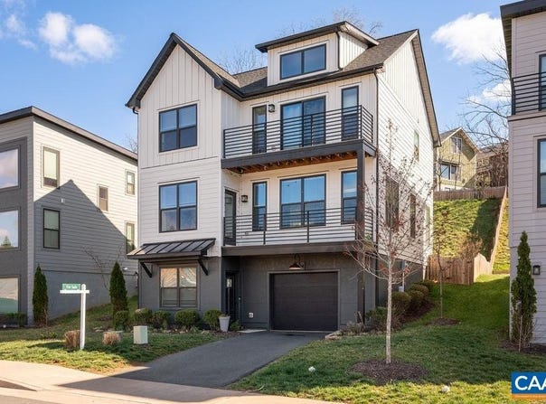 1011 STONEHENGE AVE EXT, CHARLOTTESVILLE, VA 22902
