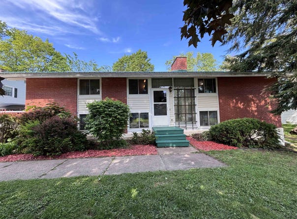 39 Sherwood Dr., Massena, NY 13662