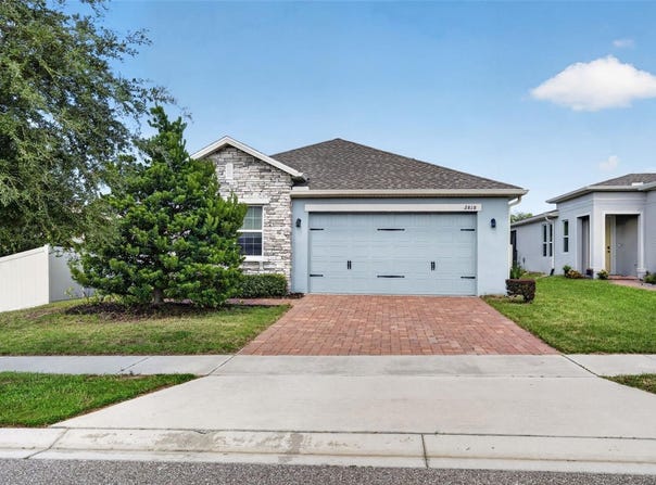 2818 BIGLEAF MAPLE Drive, OCOEE, FL 34761
