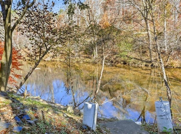 960 Riverview Road, Spencer, VA 24165