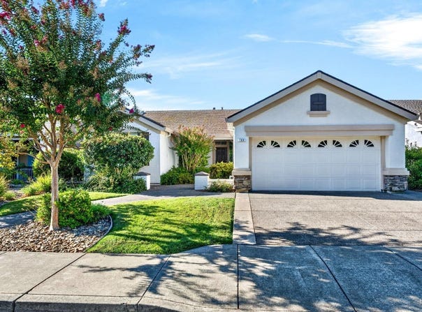 109 Del Webb Drive, Cloverdale, CA 95425