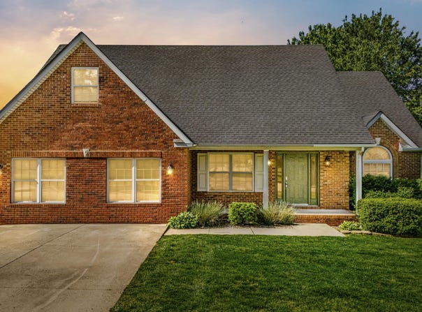 912 Hunter Trail, Mt Sterling, KY 40353