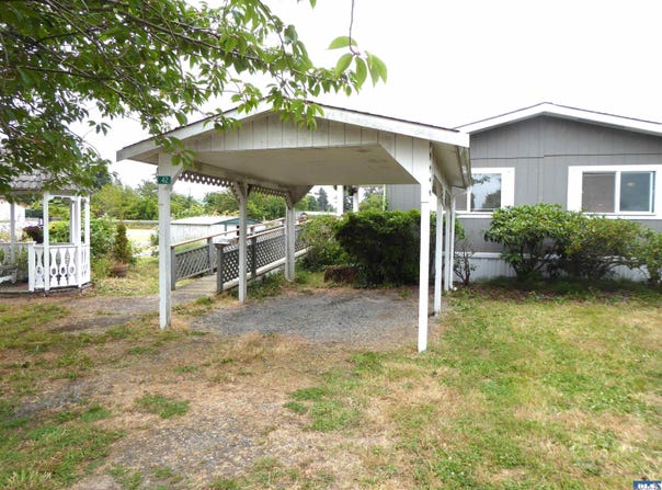491 Mill Rd, Sequim, WA 98363