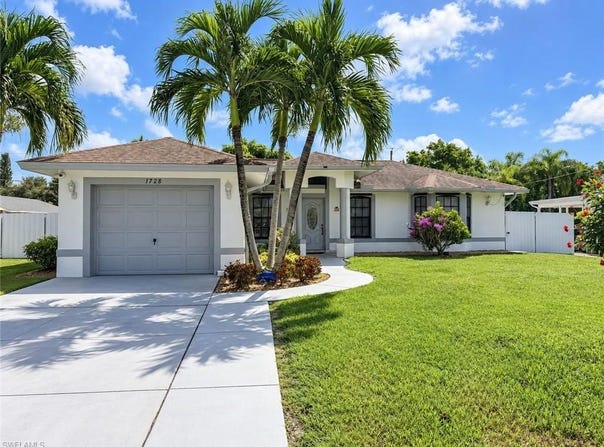1728 54th Ter SW, NAPLES, FL 34116