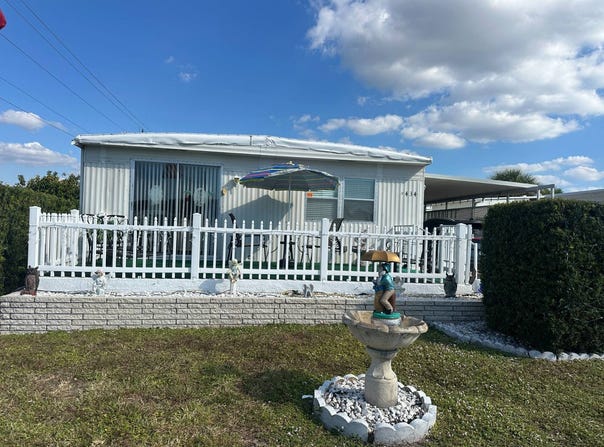 434 Zacapa Ave, Venice, FL 34285