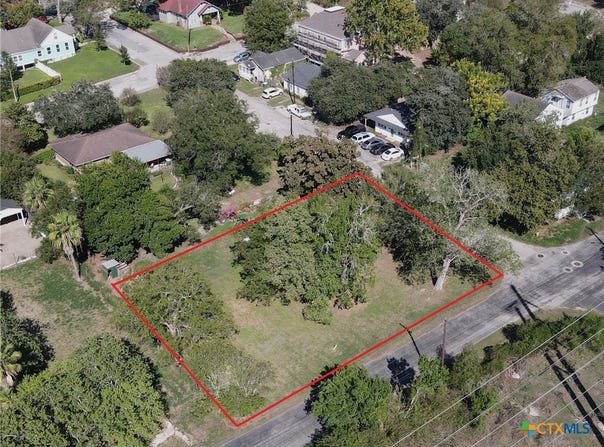 101 N Victoria Street lot: 1, Victoria, TX 77901
