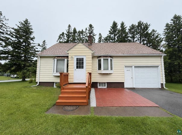 2029 Anderson Rd, Duluth, MN 55811