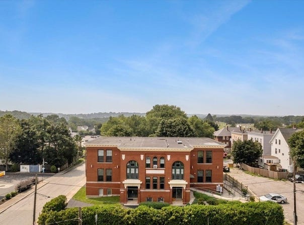 1044 Social, Woonsocket, RI 02895