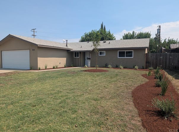 920 Avocado Drive, Lemoore, CA 93245