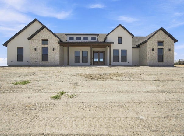 108 Aledo Heights Drive, Aledo, TX 76008