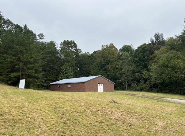 299 True House Of Prayer Cem Road, Somerset, KY 42503