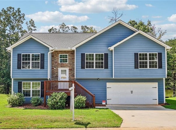 382 Arlington Lane, Commerce, GA 30529