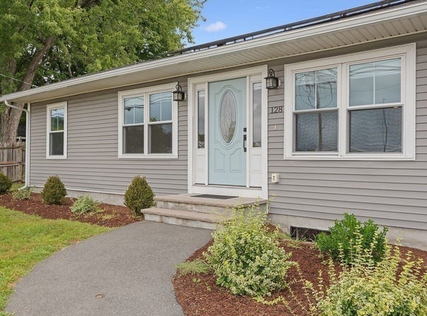 128 Parker Street, Maynard, MA 01754