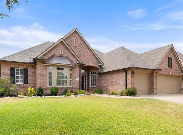 1815 Lakes Edge Boulevard, Mansfield, TX 76063