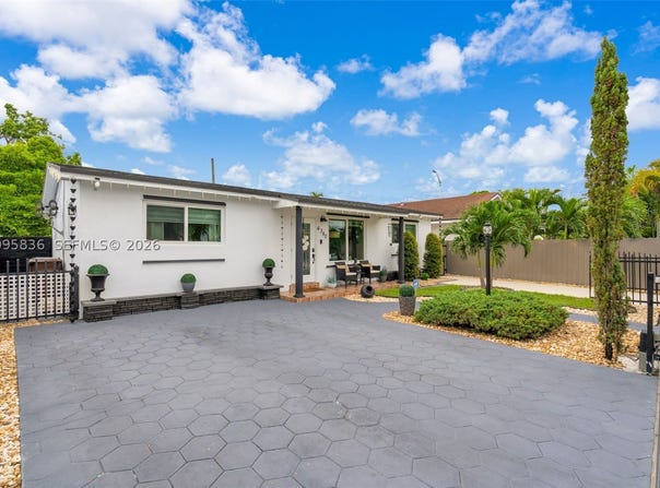 4340 W 5th Ave, Hialeah, FL 33012