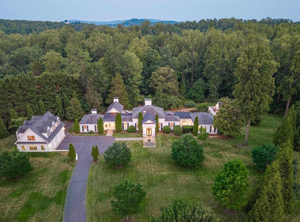 320 FARMINGTON DR, CHARLOTTESVILLE, VA 22901