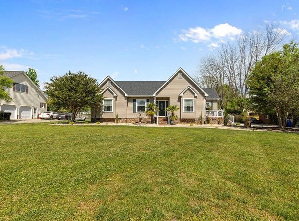 100 Crescent Drive, Franklin, VA 23851