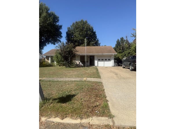 1504 CLEMENT ROAD, West Memphis, AR 72301