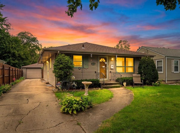 3042 Huffman Boulevard, ROCKFORD, IL 61103