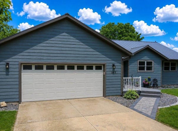 203 Willow St, Viroqua, WI 54665